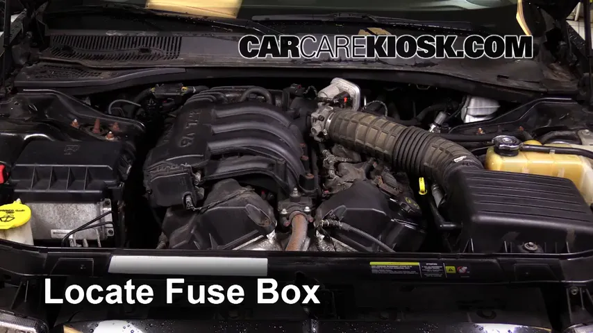 2007 Chrysler 300 2.7L V6 Fuse (Engine) Check